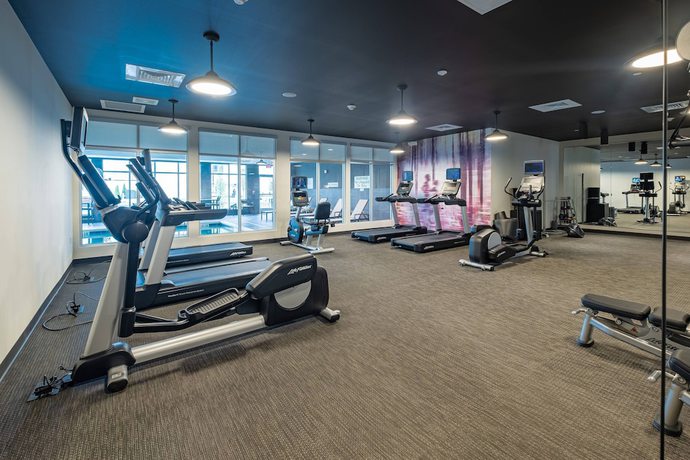 Imagen de los interiores del Hotel Courtyard By Marriott Toledo West. Foto 14