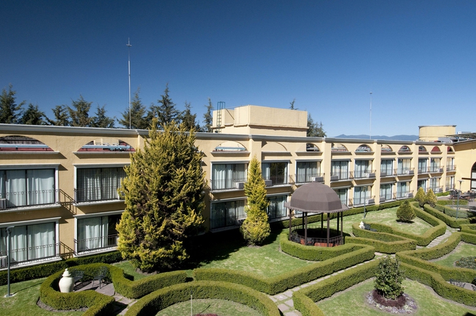 Imagen de los exteriores del Hotel Courtyard By Marriott Toluca Airport. Foto 7