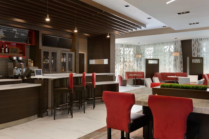 Imagen del bar/restaurante del Hotel Courtyard By Marriott Toronto Mississauga/west. Foto 4