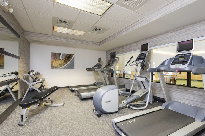 Imagen de los interiores del Hotel Courtyard By Marriott Traverse City. Foto 12