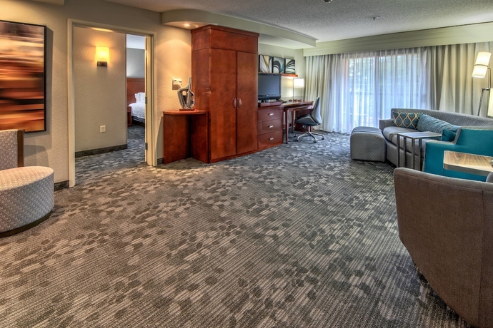 Imagen de la habitación del Hotel Courtyard By Marriott Troy. Foto 6
