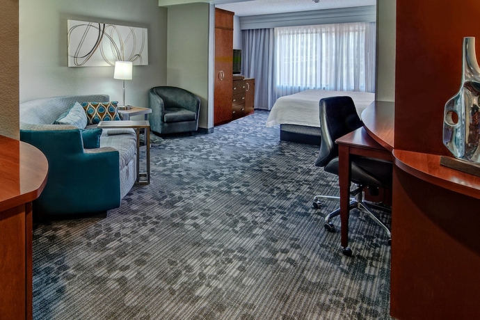 Imagen de la habitación del Hotel Courtyard By Marriott Troy. Foto 10