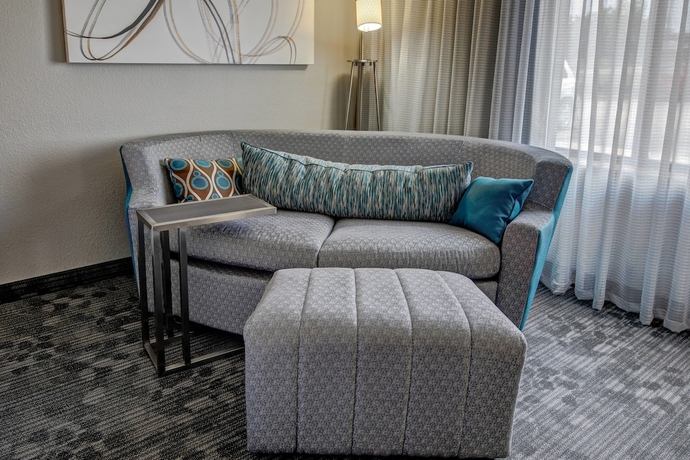 Imagen de la habitación del Hotel Courtyard By Marriott Troy. Foto 13