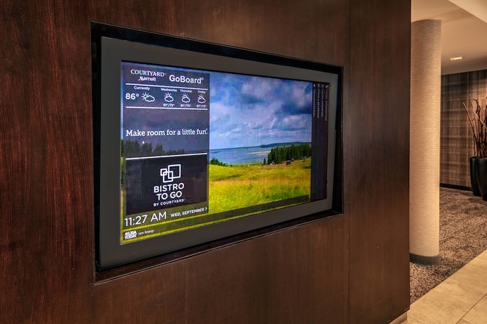 Imagen de los interiores del Hotel Courtyard By Marriott Troy. Foto 17