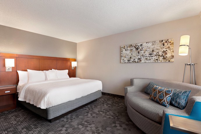 Imagen de la habitación del Hotel Courtyard By Marriott Tulsa Central. Foto 13