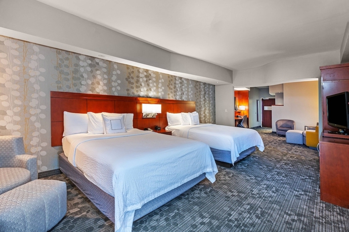 Imagen de la habitación del Hotel Courtyard By Marriott Tulsa Woodland Hills. Foto 4
