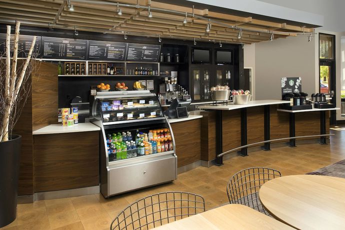 Imagen del bar/restaurante del Hotel Courtyard By Marriott Tyler. Foto 3
