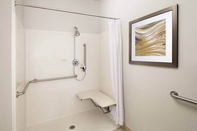 Imagen de la habitación del Hotel Courtyard By Marriott Tyler. Foto 15