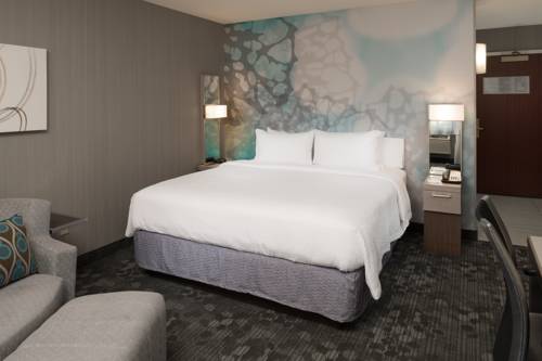 Imagen de la habitación del Hotel Courtyard By Marriott Vacaville. Foto 4