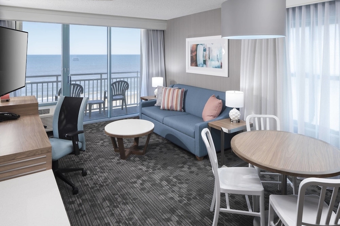 Imagen de la habitación del Hotel Courtyard By Marriott Virginia Beach Oceanfront South. Foto 6