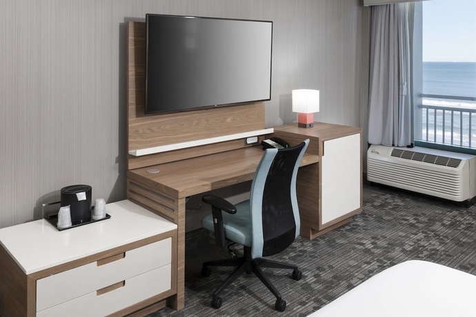 Imagen de la habitación del Hotel Courtyard By Marriott Virginia Beach Oceanfront South. Foto 15