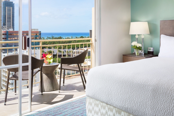 Imagen de la habitación del Hotel Courtyard By Marriott Waikiki Beach. Foto 9