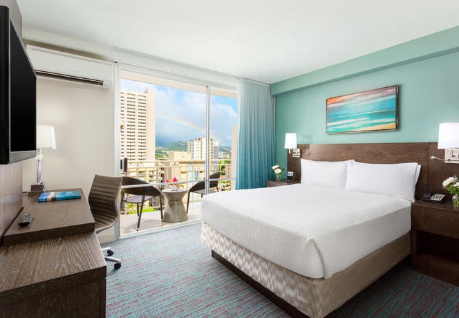 Imagen de la habitación del Hotel Courtyard By Marriott Waikiki Beach. Foto 12