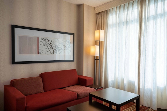 Imagen de la habitación del Hotel Courtyard By Marriott Washington, Dc/foggy Bottom. Foto 5