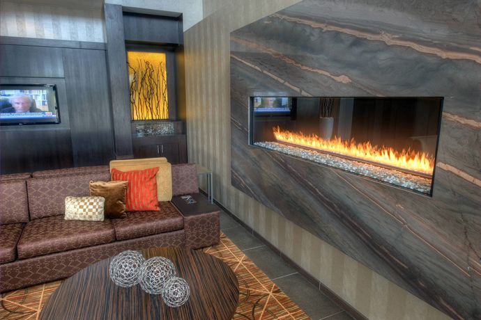 Imagen de los interiores del Hotel Courtyard By Marriott Waterloo St. Jacobs. Foto 10