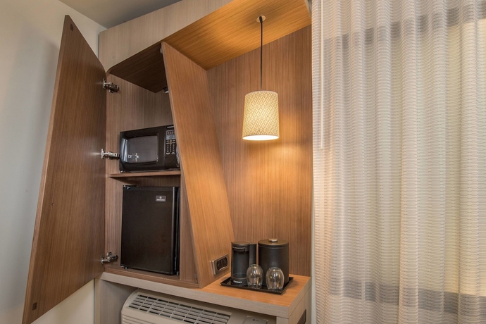 Imagen de la habitación del Hotel Courtyard By Marriott Wayne Fairfield. Foto 12