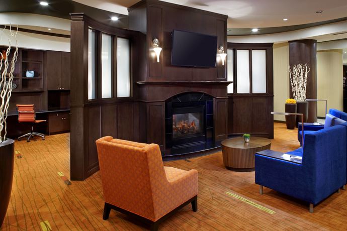 Imagen de los interiores del Hotel Courtyard By Marriott West Homestead Waterfront. Foto 14