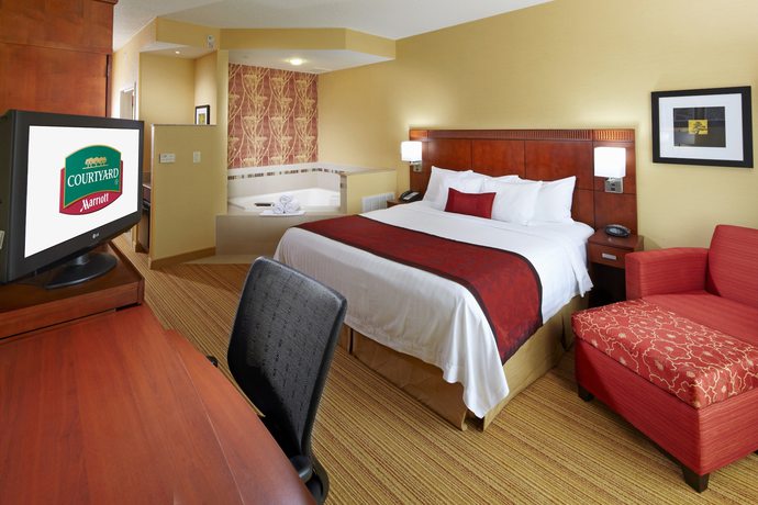 Imagen de la habitación del Hotel Courtyard By Marriott West Homestead Waterfront. Foto 11