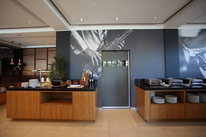Imagen del bar/restaurante del Hotel Courtyard By Marriott Wiesbaden-nordenstadt. Foto 7