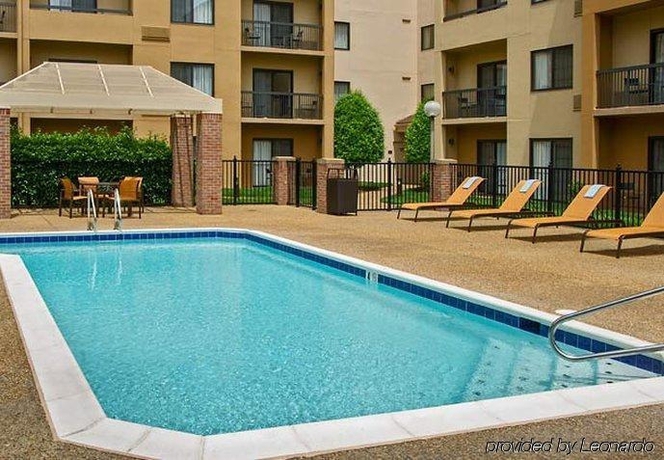 Imagen general del Hotel Courtyard By Marriott Williamsburg Busch Gardens Area. Foto 12