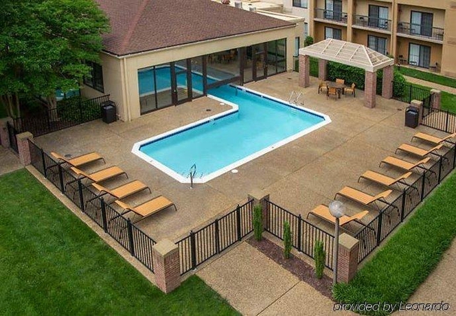 Imagen general del Hotel Courtyard By Marriott Williamsburg Busch Gardens Area. Foto 13