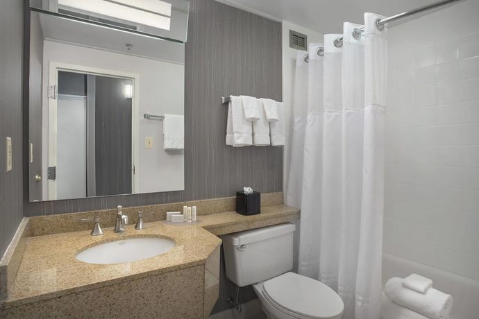 Imagen de la habitación del Hotel Courtyard By Marriott Wilmington Downtown. Foto 10
