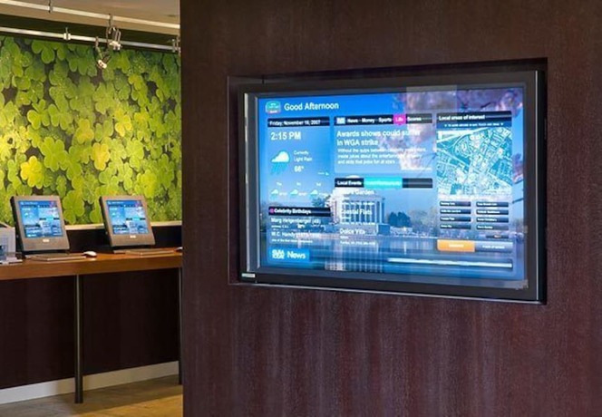 Imagen de los interiores del Hotel Courtyard By Marriott Winnipeg Airport. Foto 11
