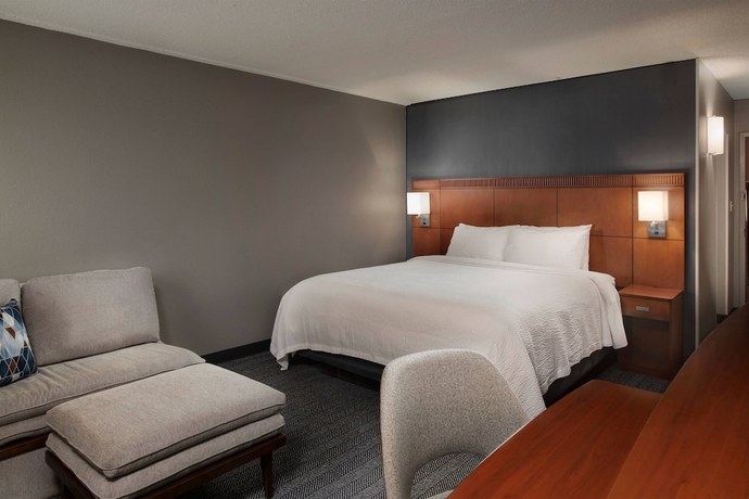 Imagen de la habitación del Hotel Courtyard By Marriott Winston-salem University. Foto 5