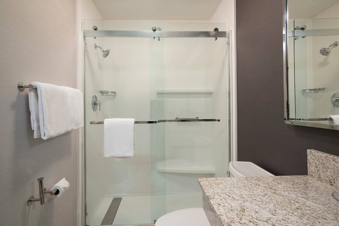 Imagen de la habitación del Hotel Courtyard By Marriott Winston-salem University. Foto 12