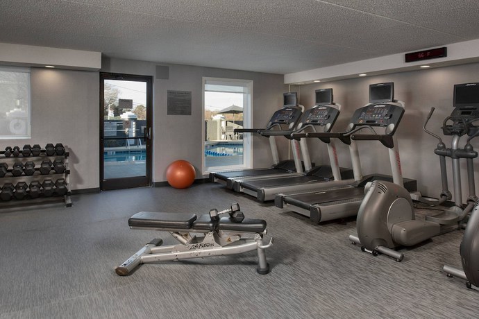 Imagen de los interiores del Hotel Courtyard By Marriott Winston-salem University. Foto 15