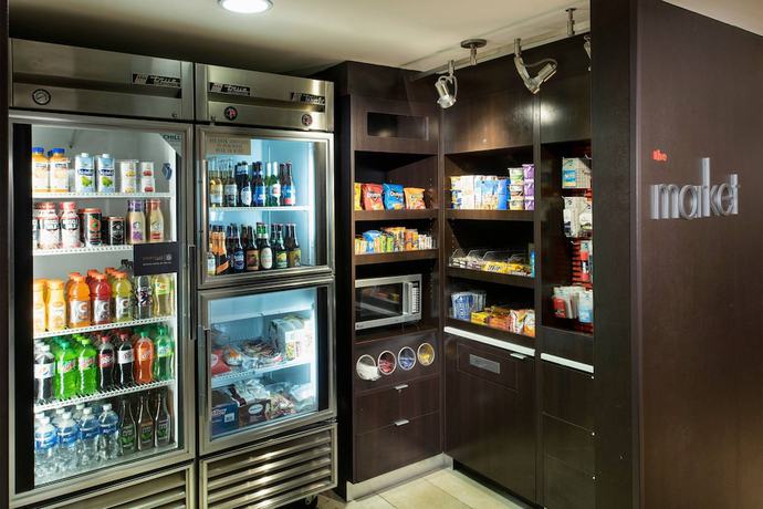 Imagen de los interiores del Hotel Courtyard By Marriott Winston-salem University. Foto 18