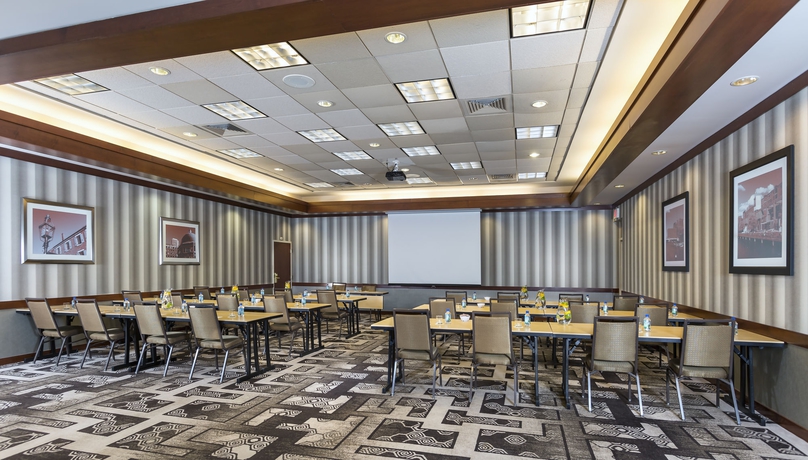 Imagen de los interiores del Hotel Courtyard By Marriott Woburn/boston North. Foto 12