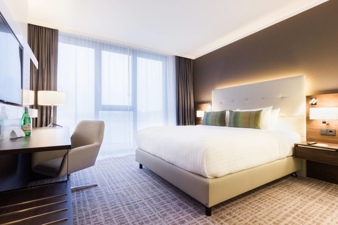 Imagen de la habitación del Hotel Courtyard By Marriott Wolfsburg. Foto 9