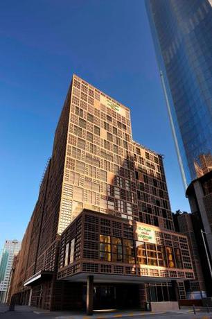 Imagen general del Hotel Courtyard By Marriott World Trade Center Abu Dhabi. Foto 2