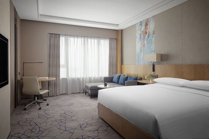 Imagen de la habitación del Hotel Courtyard By Marriott Xiamen Haicang. Foto 7