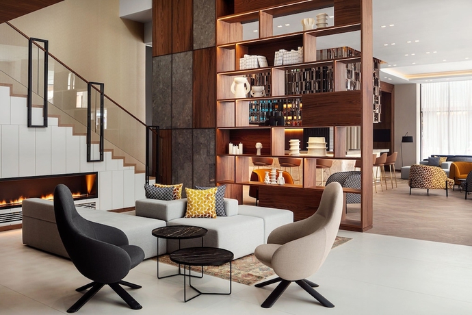 Imagen del bar/restaurante del Hotel Courtyard By Marriott Yerevan. Foto 2