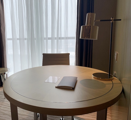 Imagen de la habitación del Hotel Courtyard By Marriott Yinchuan. Foto 11