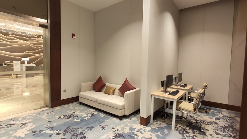 Imagen de los interiores del Hotel Courtyard By Marriott Yinchuan. Foto 19