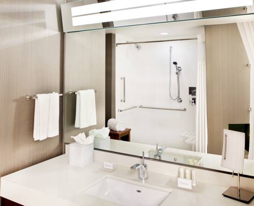 Imagen de la habitación del Hotel Courtyard By Marriott Yonkers Westchester County. Foto 8