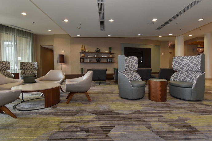 Imagen de los interiores del Hotel Courtyard Charlotte Concord. Foto 16