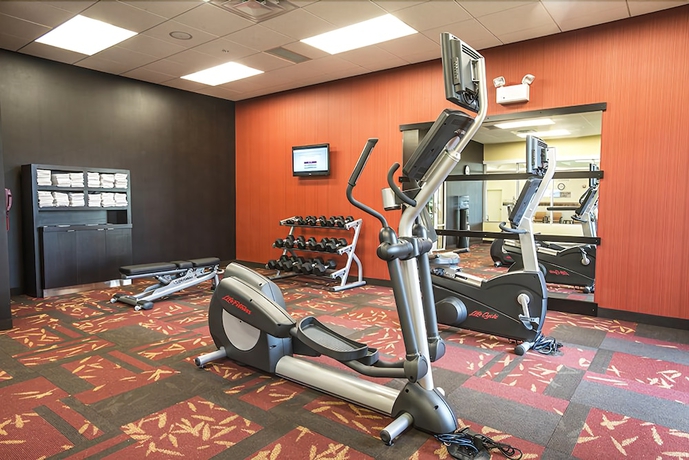 Imagen de los interiores del Hotel Courtyard Cincinnati Midtown/rookwood. Foto 17