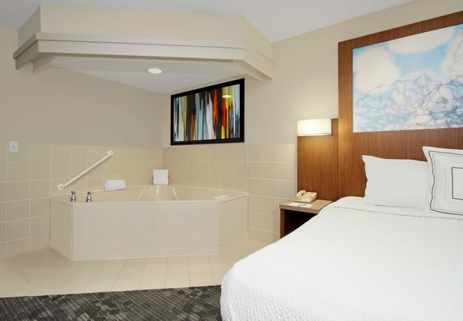 Imagen de la habitación del Hotel Courtyard Cocoa Beach - Cape Canaveral. Foto 6