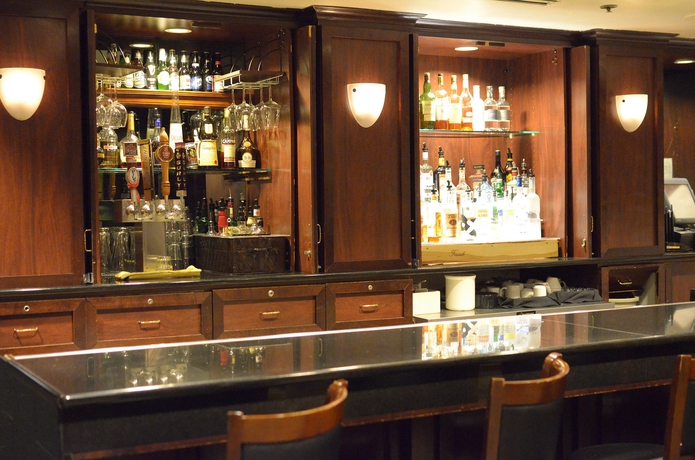 Imagen de los interiores del Hotel Courtyard Edina Bloomington. Foto 5