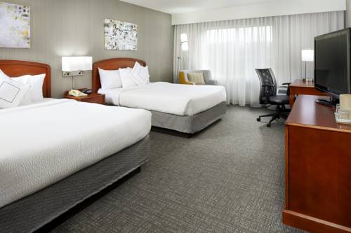 Imagen de la habitación del Hotel Courtyard Edison Woodbridge. Foto 9