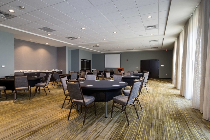 Imagen de los interiores del Hotel Courtyard Fayetteville Fort Bragg/Spring Lake. Foto 19