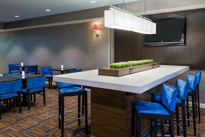 Imagen de los interiores del Hotel Courtyard Gainesville. Foto 13