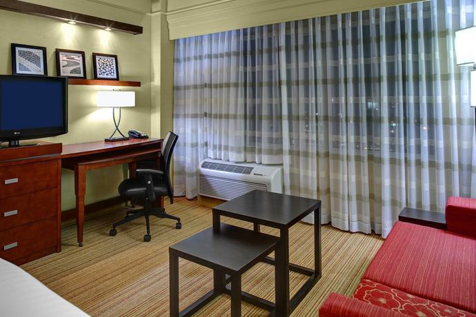 Imagen de la habitación del Hotel Courtyard Greenville Downtown. Foto 13