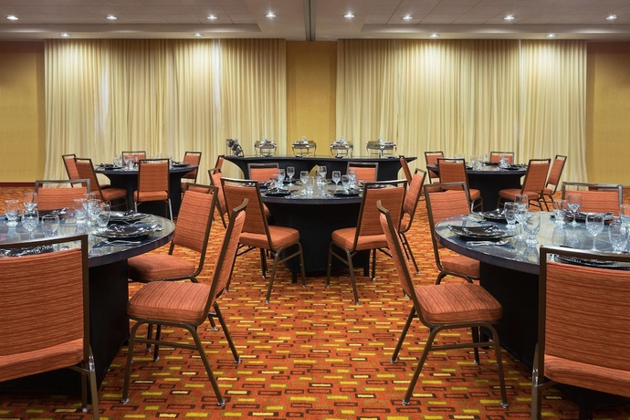 Imagen de la habitación del Hotel Courtyard Houston Kingwood. Foto 13