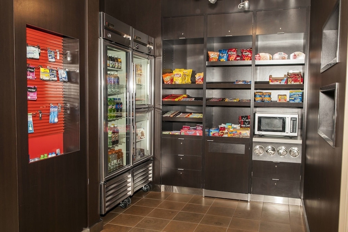 Imagen general del Hotel Courtyard Houston Kingwood. Foto 3