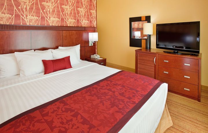 Imagen de la habitación del Hotel Courtyard Houston The Woodlands. Foto 10